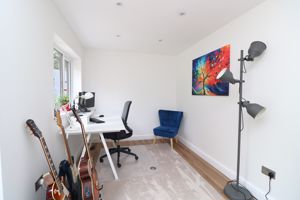 Photo 16- click for photo gallery